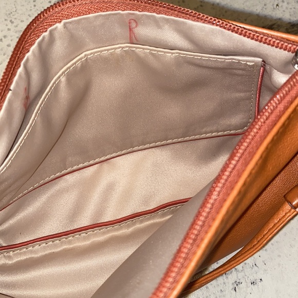 Coach metallic orange wristlet - Picture 3 of 6